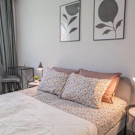 Point - 1br In Center By Flat Mаnager Апартамент Бургас
