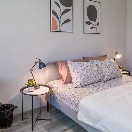 Point - 1br In Center By Flat Mаnager